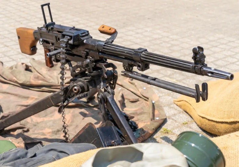 Machine gun